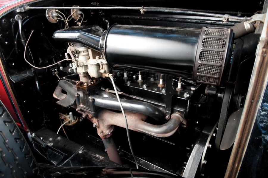  Pierce-Arrow Model 125 Roadster 1929 года  (фото 8 из 22)